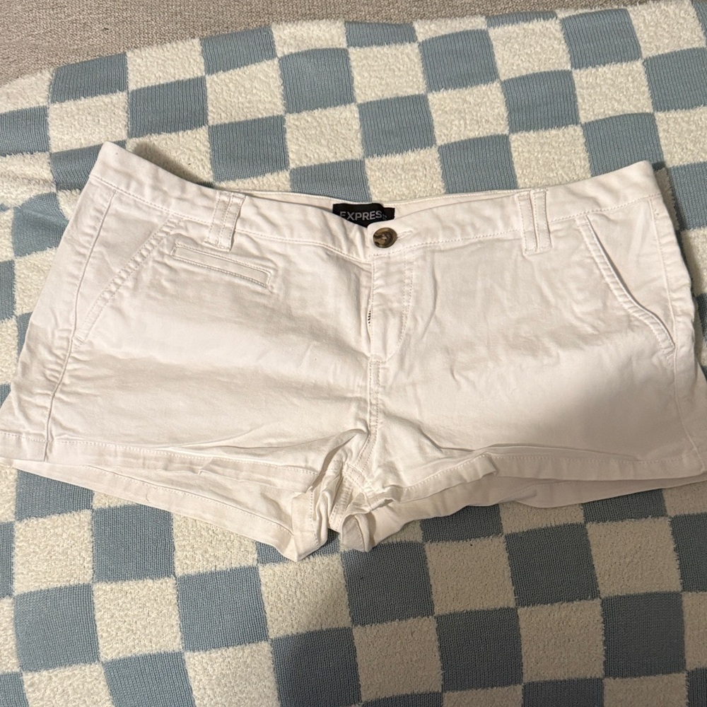 Express Women's Cream Jean Shorts